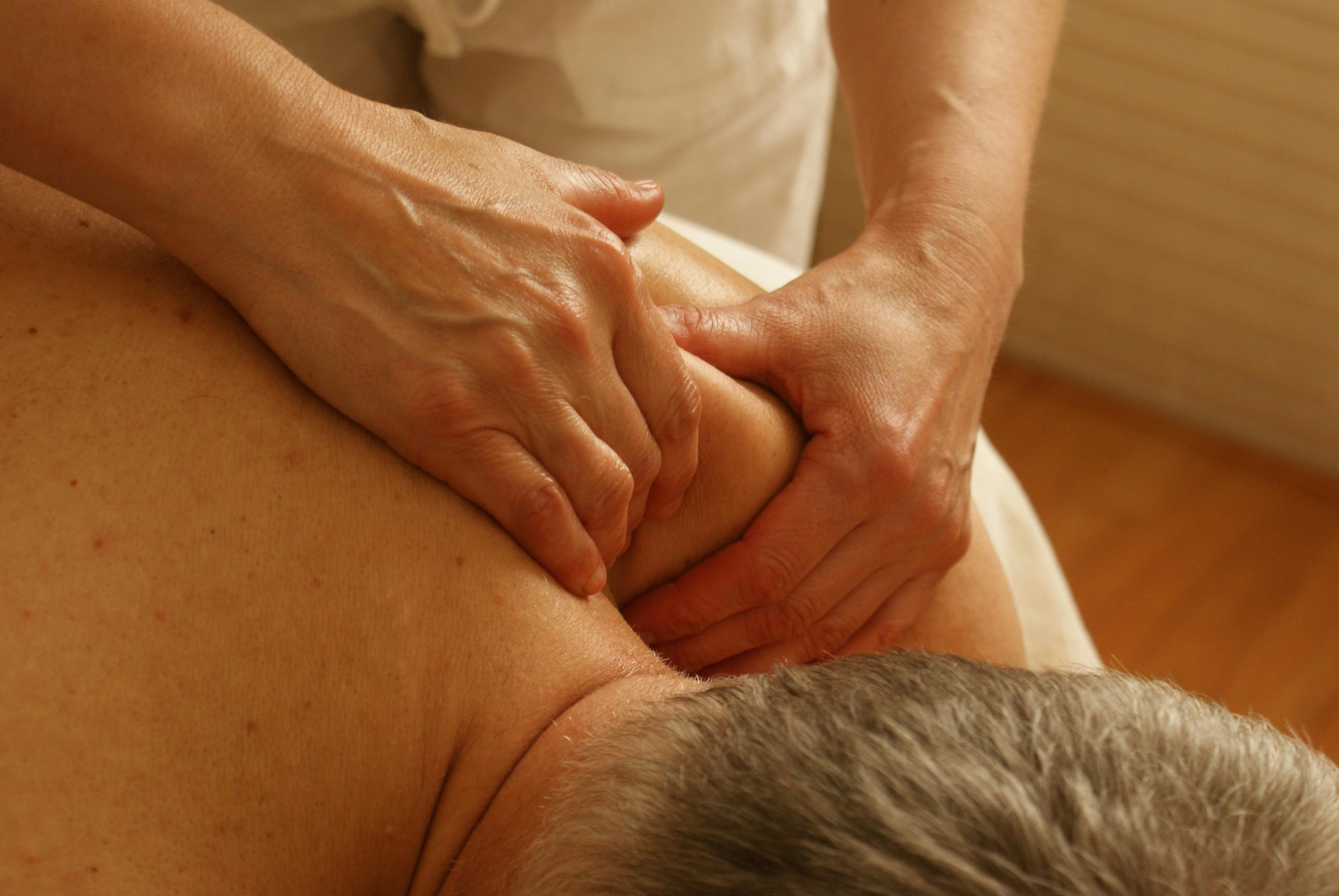 Sports Massage & Pain Relief